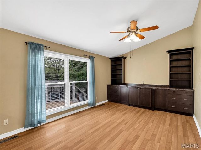2648 Baltusrol Drive, St Louis, MO 63129
