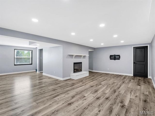 2648 Baltusrol Drive, St Louis, MO 63129