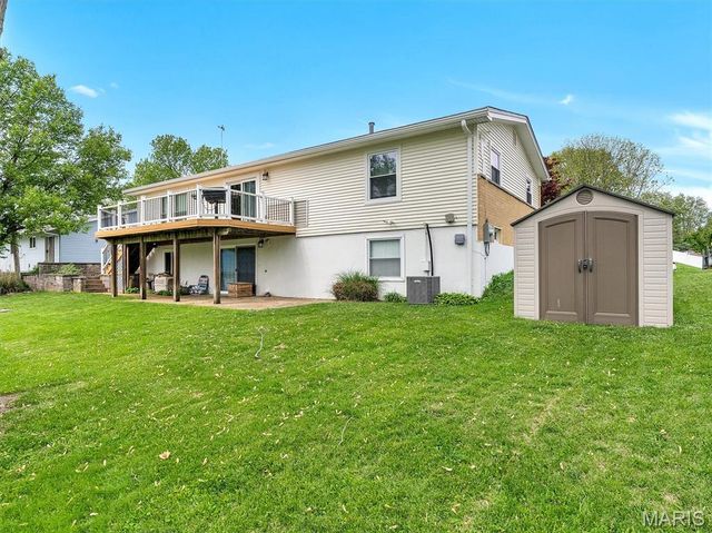 2648 Baltusrol Drive, St Louis, MO 63129