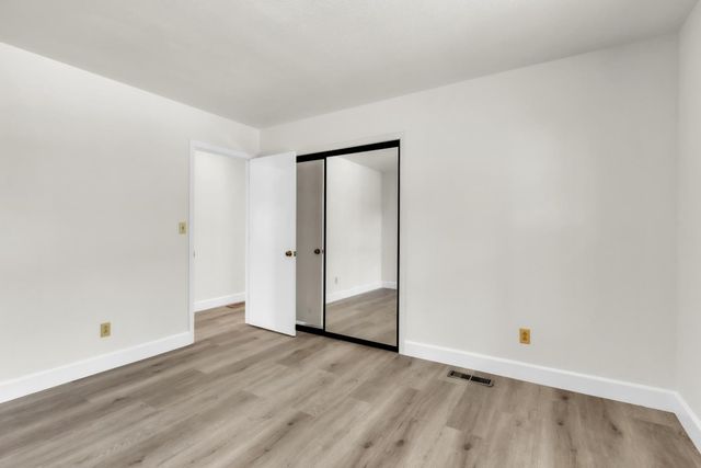 7570 Van Pooka Ct, Somerset, CA 95684