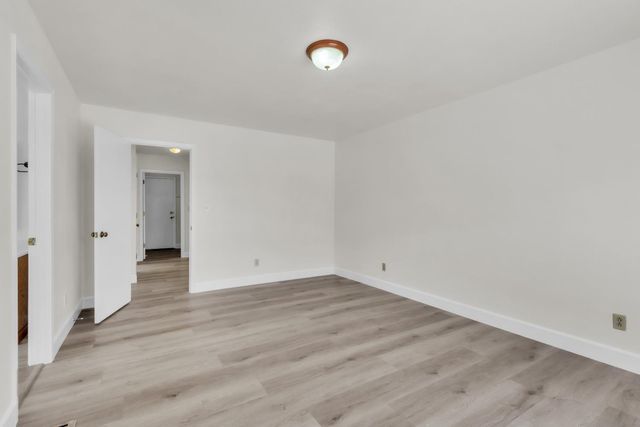 7570 Van Pooka Ct, Somerset, CA 95684