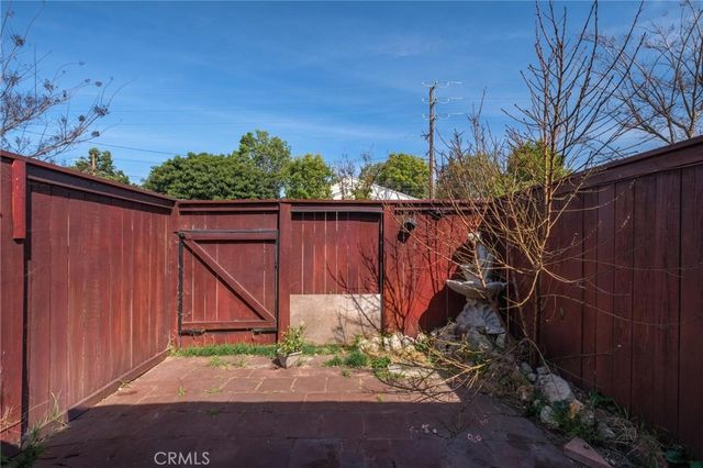 722 W 223rd 2, Torrance, CA 90502