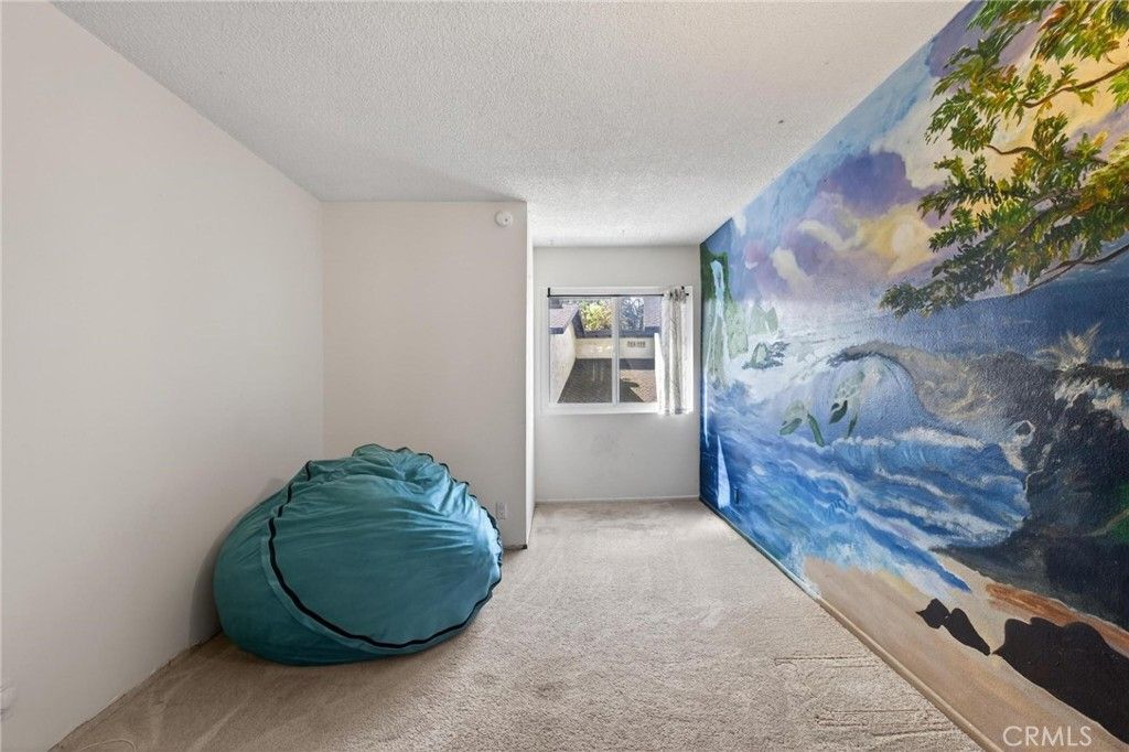 Image 33 of property listing at 722 W 223rd 2, Torrance, CA 90502