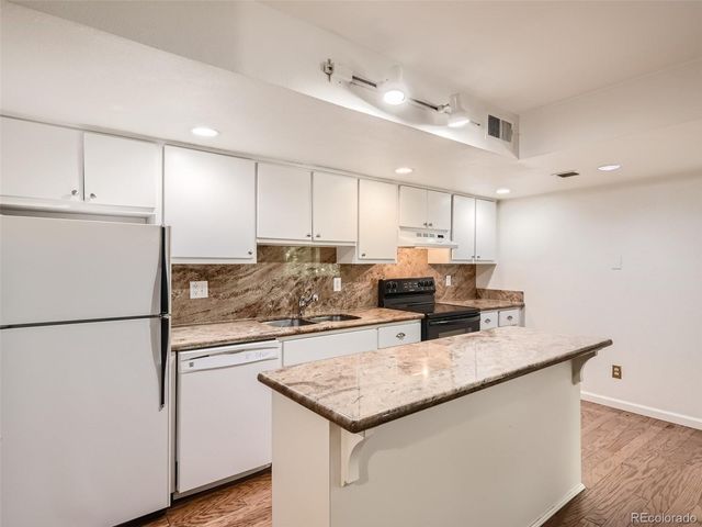 1070 Race Street, Denver, CO 80206