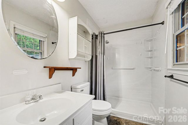 511 Ellenwood Drive, Kings Mountain, NC 28086