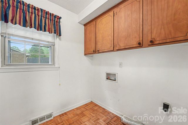 511 Ellenwood Drive, Kings Mountain, NC 28086