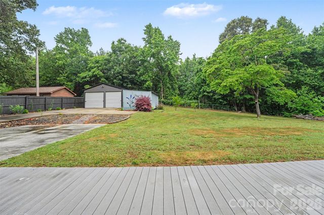 511 Ellenwood Drive, Kings Mountain, NC 28086