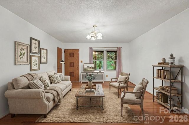 511 Ellenwood Drive, Kings Mountain, NC 28086