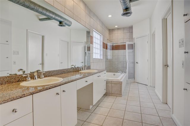 702 W Clay Street, Houston, TX 77019