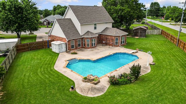6425 W Pagosa Place, Fayetteville, AR 72704