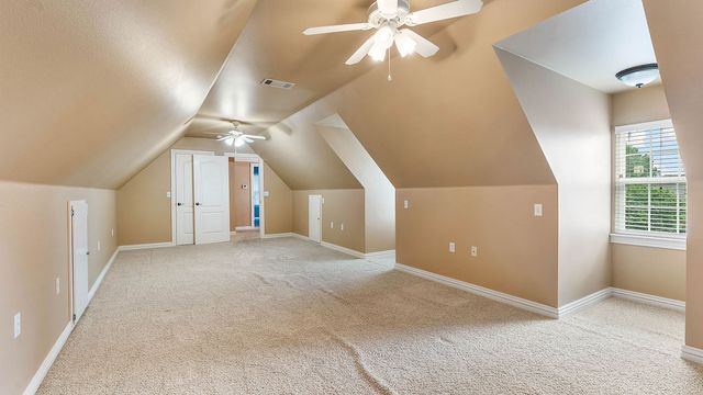 6425 W Pagosa Place, Fayetteville, AR 72704