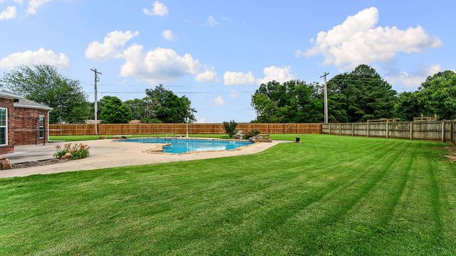 6425 W Pagosa Place, Fayetteville, AR 72704
