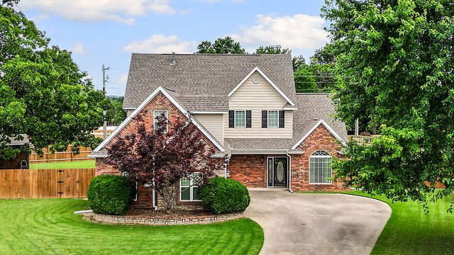 6425 W Pagosa Place, Fayetteville, AR 72704