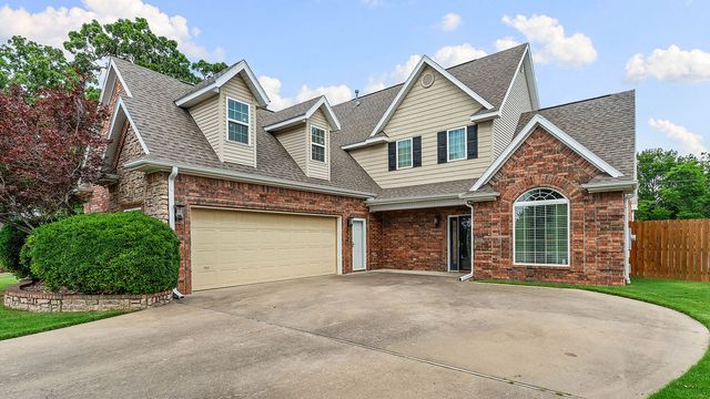 6425 W Pagosa Place, Fayetteville, AR 72704