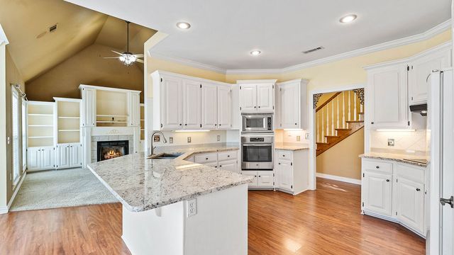 6425 W Pagosa Place, Fayetteville, AR 72704