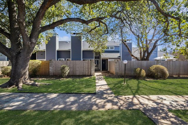 1010 W Rundberg LN 30, Austin, TX 78758