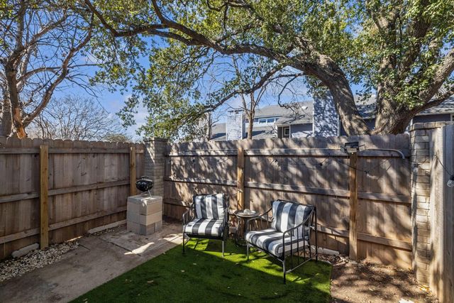 1010 W Rundberg LN 30, Austin, TX 78758