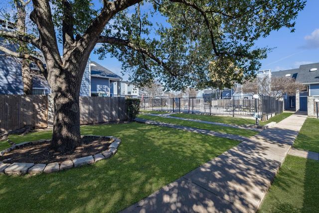 1010 W Rundberg LN 30, Austin, TX 78758