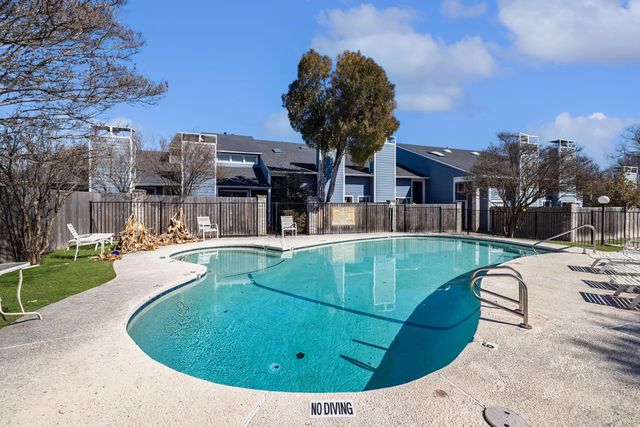 1010 W Rundberg LN 30, Austin, TX 78758