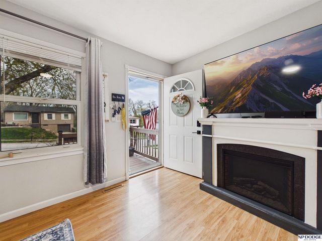 7534 Chandler Hills Drive, Bellevue, NE 68147