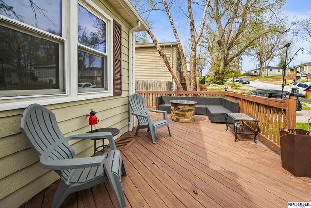 7534 Chandler Hills Drive, Bellevue, NE 68147