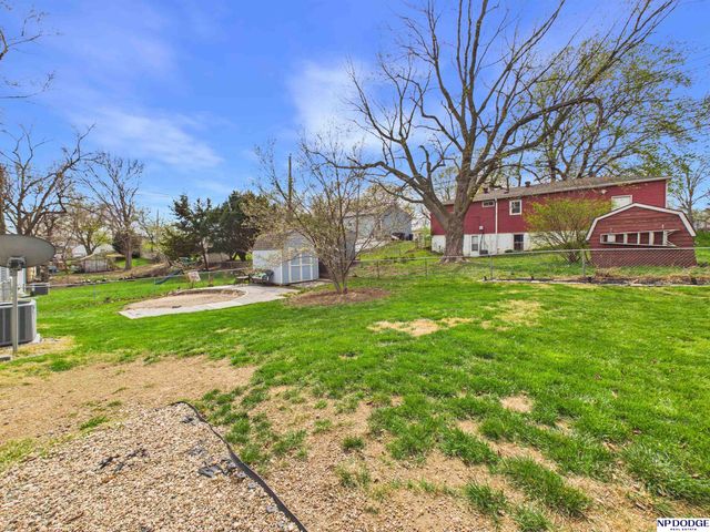 7534 Chandler Hills Drive, Bellevue, NE 68147