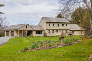 33 Rolling Ridge Road, Lebanon, NH 03766
