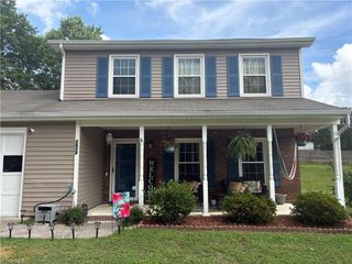 1612 Cedarlimb Court, Winston-salem, NC 27127