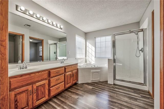 20935 W 125th Street, Olathe, KS 66061