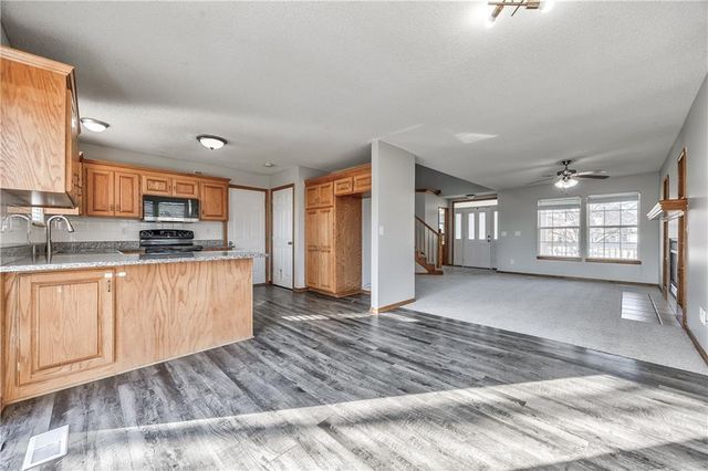 20935 W 125th Street, Olathe, KS 66061