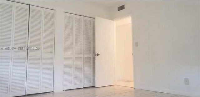 5498 NW 11th St C, Plantation, FL 33313
