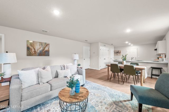 930 KENMORE Street, Jacksonville, FL 32208