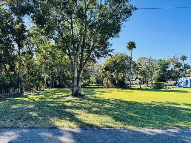 WHITEHALL STREET, Daytona Beach, FL 32114