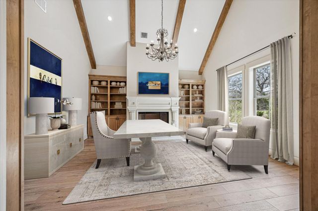 2130 Hartfield Road, Round Top, TX 78954