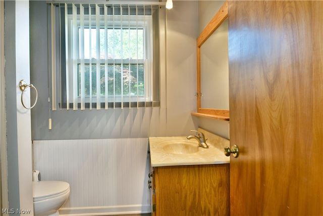 2484 Mahan Denman Road, Cortland, OH 44410