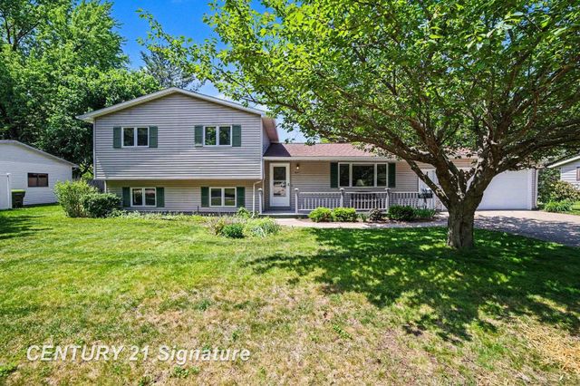 4403 Robinhood Terrace, Midland, MI 48642