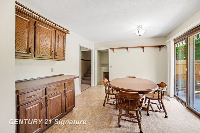 4403 Robinhood Terrace, Midland, MI 48642