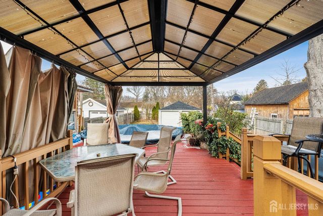 210 2nd Street, Dunellen, NJ 08812