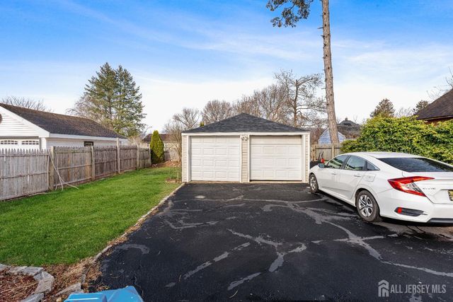 210 2nd Street, Dunellen, NJ 08812