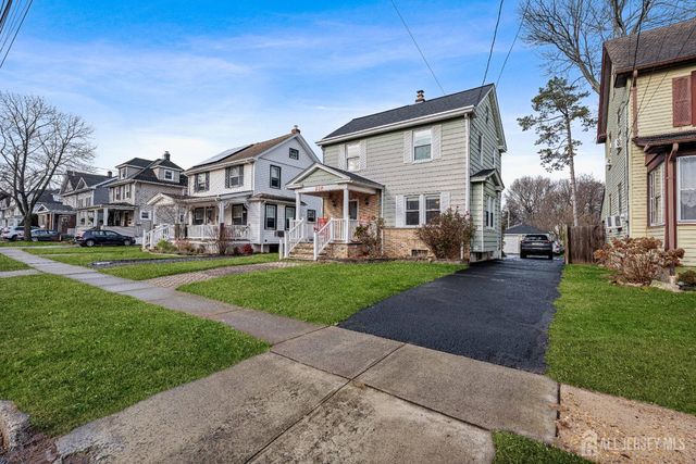 210 2nd Street, Dunellen, NJ 08812