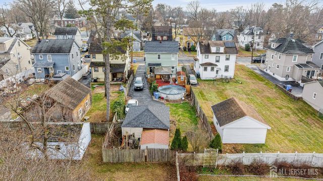 210 2nd Street, Dunellen, NJ 08812