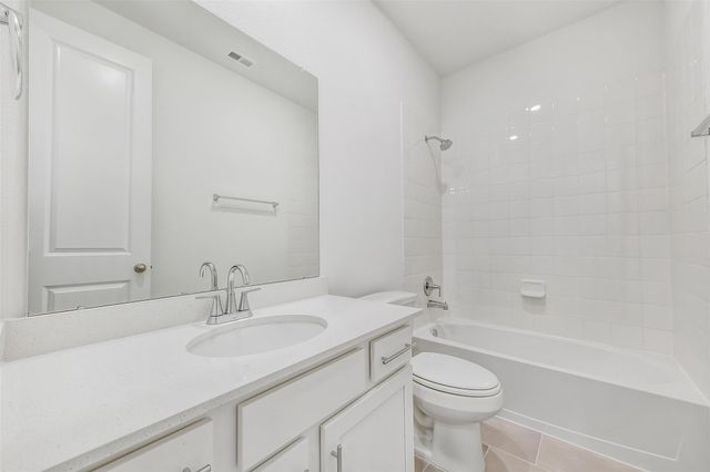 4116 Silver Falls Lane, League City, TX 77573