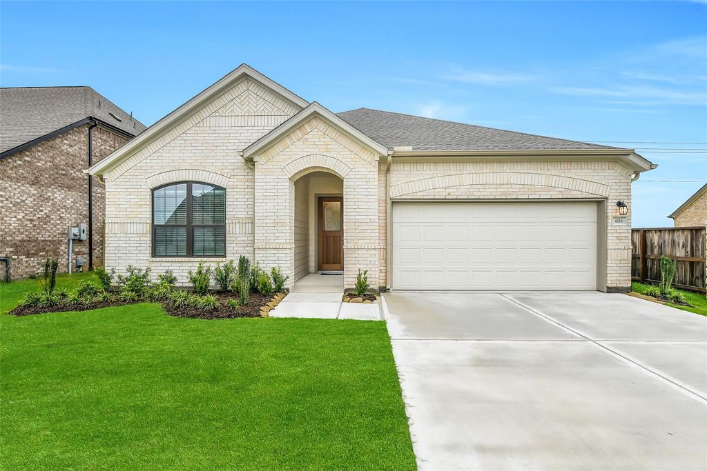 4116 Silver Falls Lane, League City, TX 77573