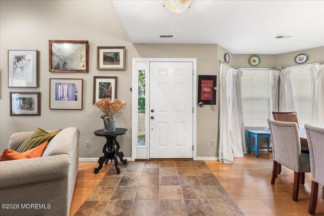 427 Dorchester Way, Manalapan, NJ 07726