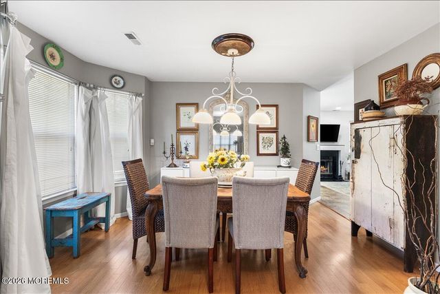 427 Dorchester Way, Manalapan, NJ 07726