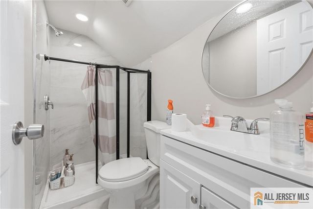 38 Prosper Street, New Brunswick, NJ 08901