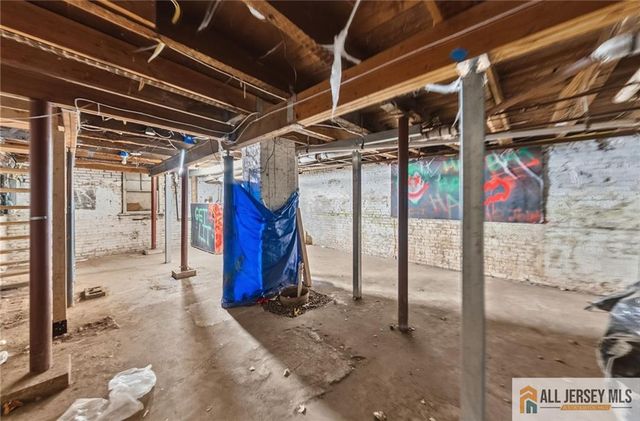 38 Prosper Street, New Brunswick, NJ 08901