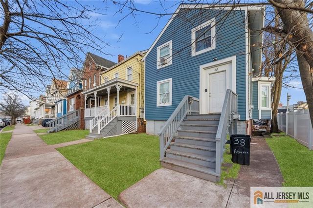 38 Prosper Street, New Brunswick, NJ 08901