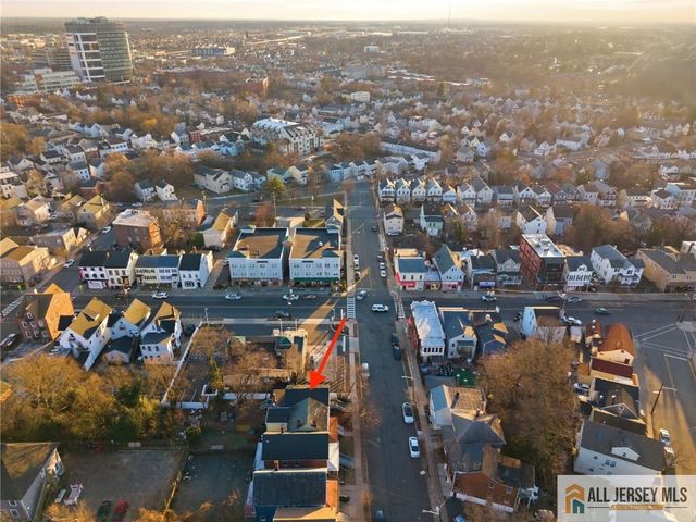 38 Prosper Street, New Brunswick, NJ 08901