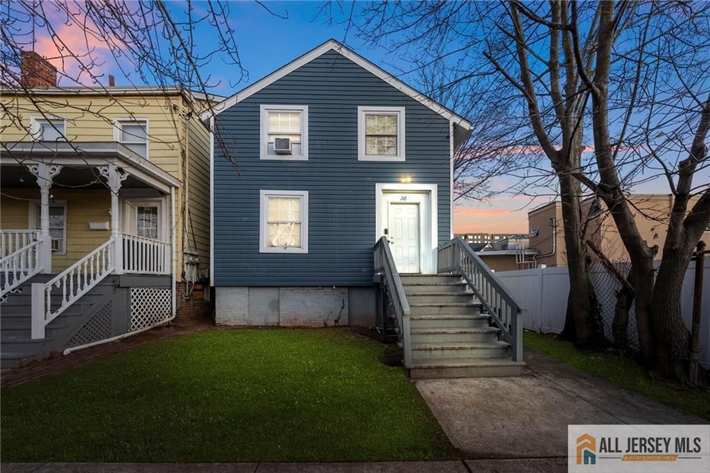 38 Prosper Street, New Brunswick, NJ 08901